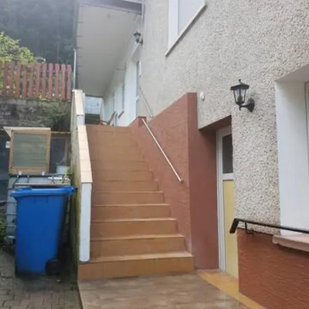 Дом отдыха Zum Waldrand Erfweiler