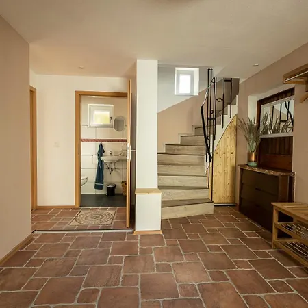 Zum Waldrand Holiday home *