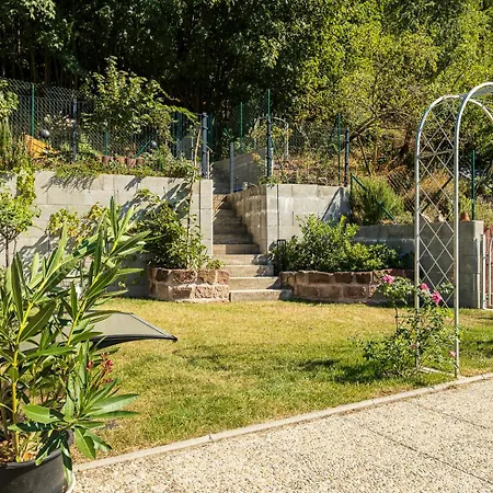 Zum Waldrand Holiday home Erfweiler